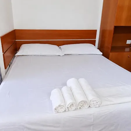 Arben Appartement Durrës